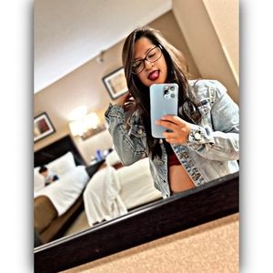 Meet your Posher, Erika